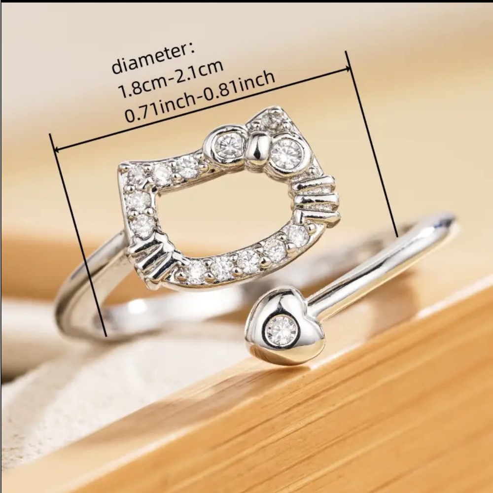 Hello Kitty Ring. New. - Picture 5 of 5